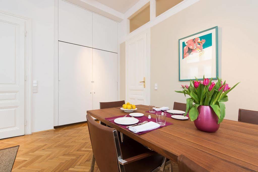 Rosa Linde - Comfort Rooms Viena Exterior foto